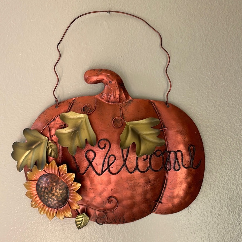 Fall Welcome sign